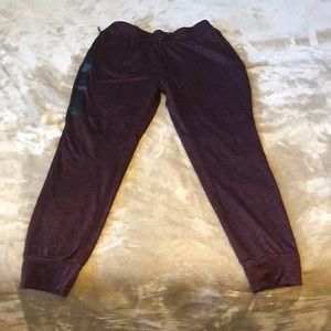 American Eagle Active Flex jogger. Size L